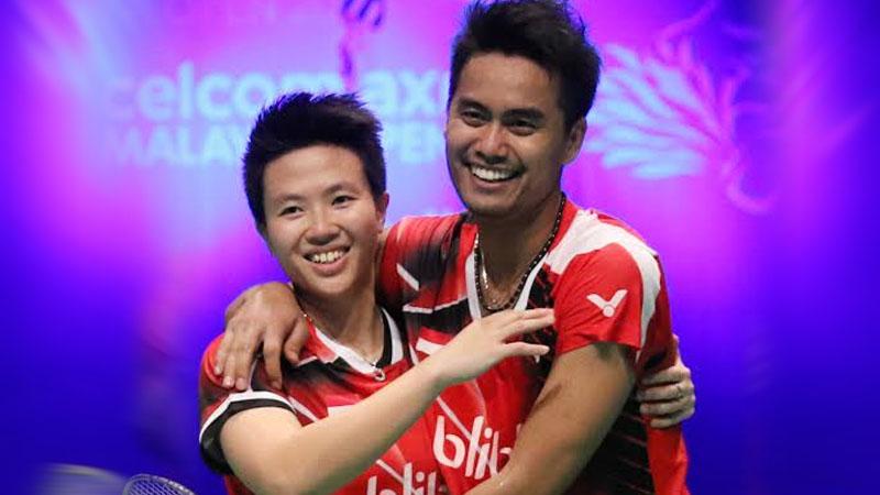 Liliyana Natsir (kiri) dan Tontowi Ahmad (kanan)